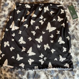 Wild fable short butterfly skirt